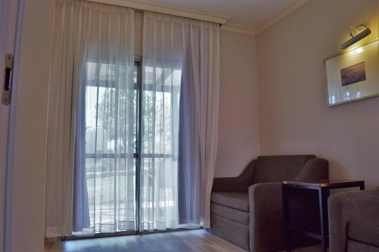 Hotel כפר נופש קלי"ה ים המלח Kalia Exterior foto